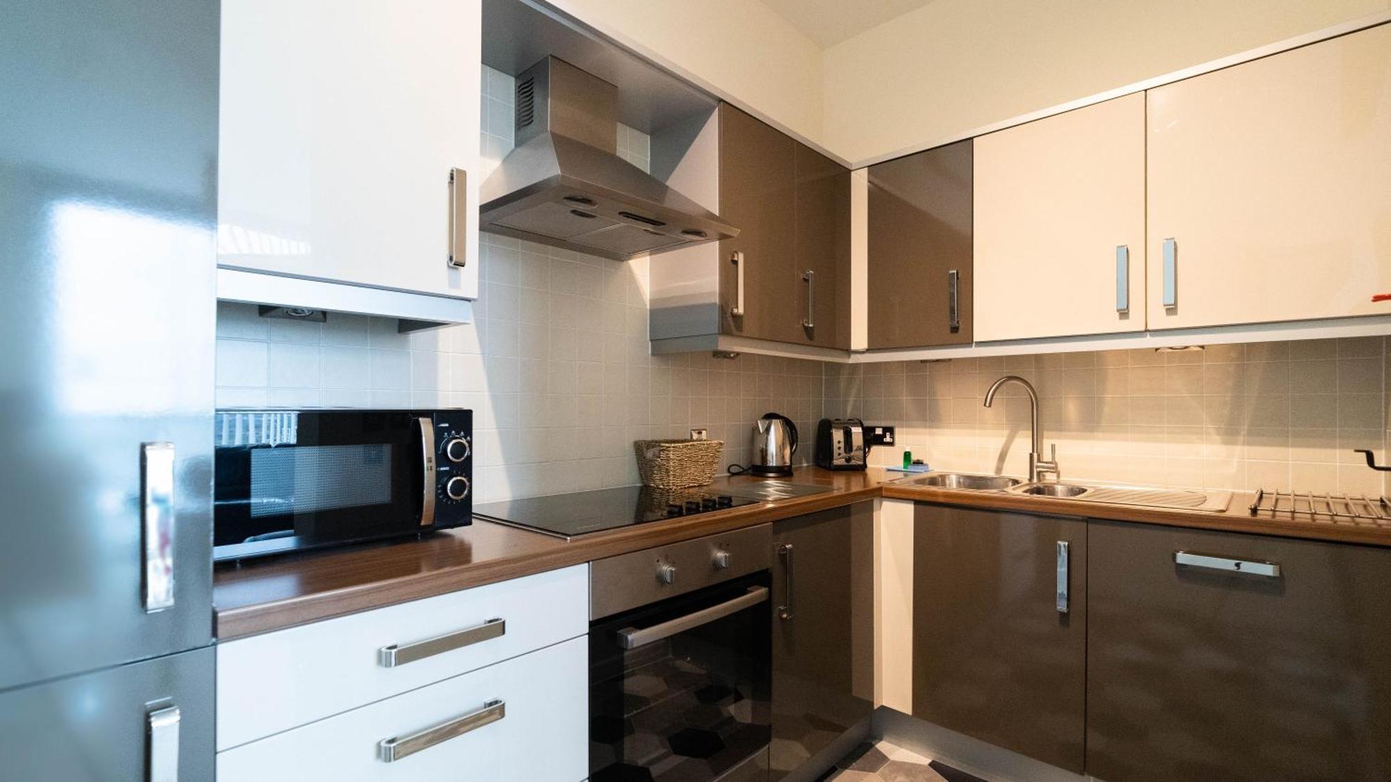 City Stay Apartments - Hub Milton Keynes Extérieur photo