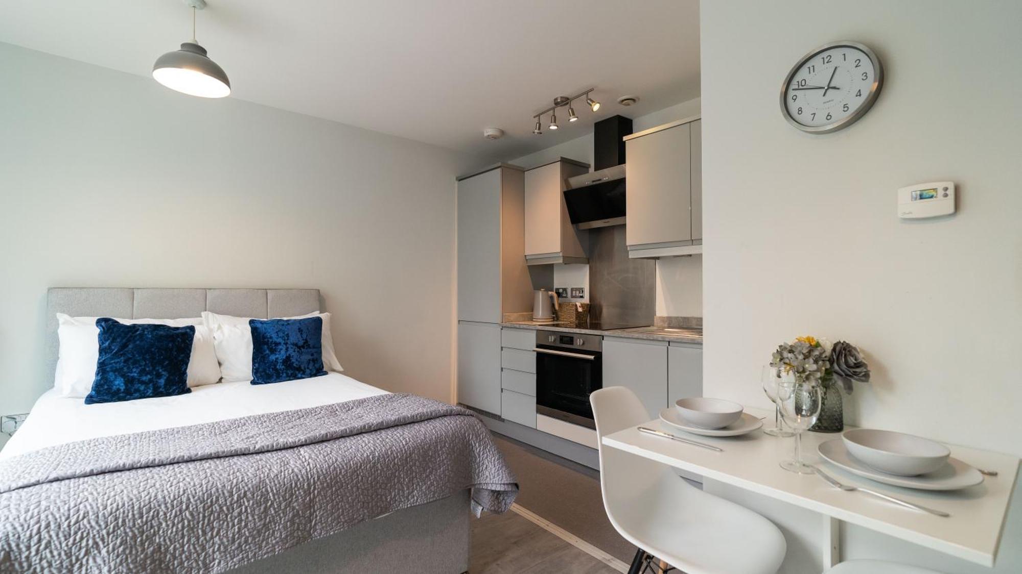 City Stay Apartments - Hub Milton Keynes Extérieur photo